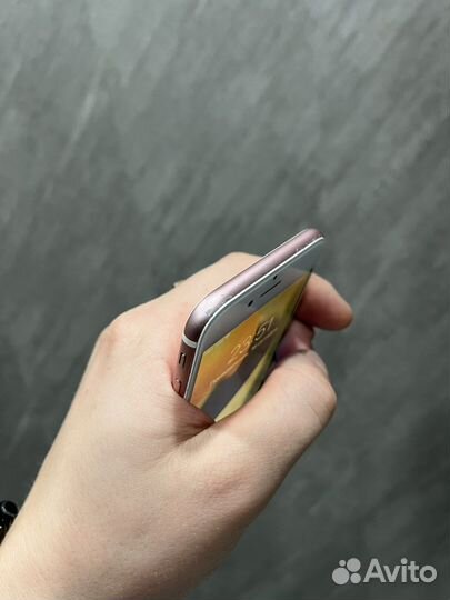 iPhone 7, 32 ГБ