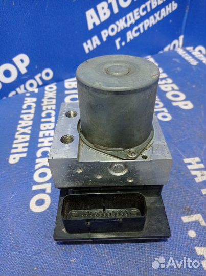 Блок abs Bmw E60 седан N52B25 2005