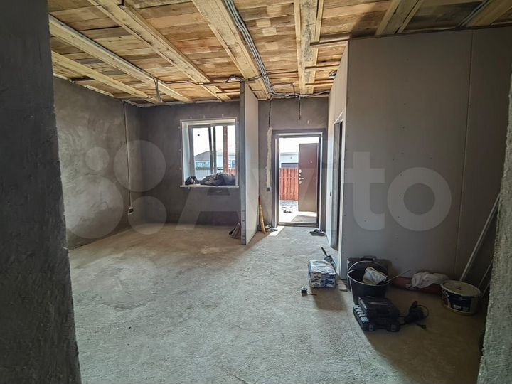 Дом 59 м² на участке 4,5 сот.