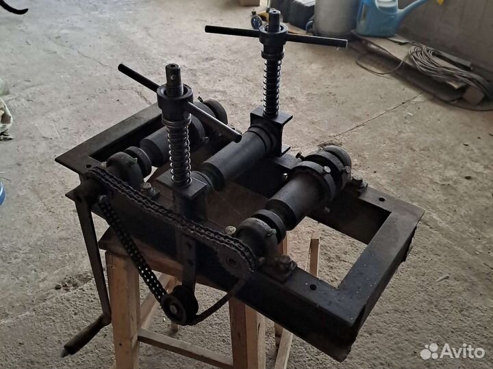 Трубогибочный станок