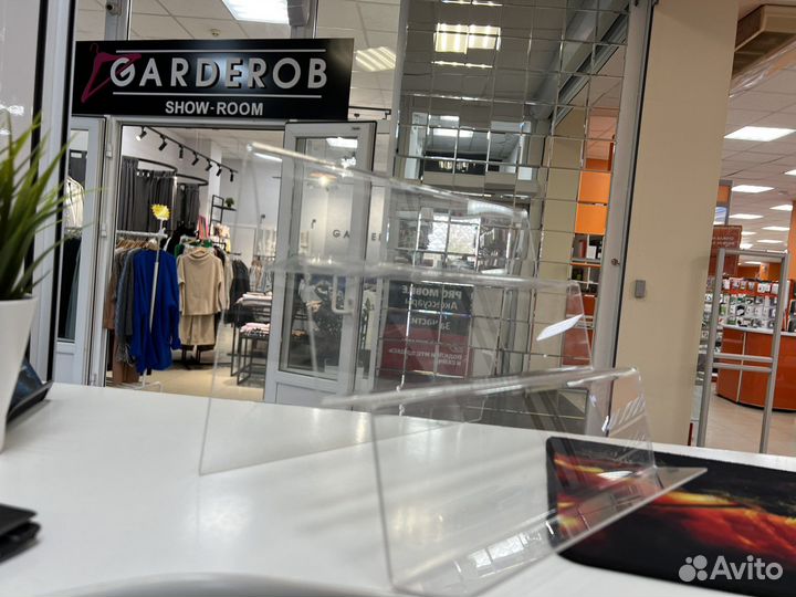 Подставка для телефонов 3 Ярусная