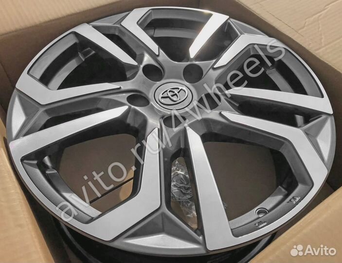 Диски на Toyota RAV 4 R17