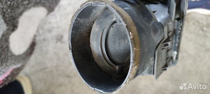 Дефлектор воздушный Volvo S80 седан 2.4 2002