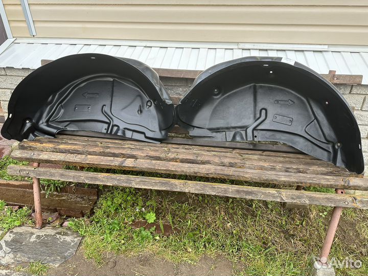 Подкрылки toyota rav4