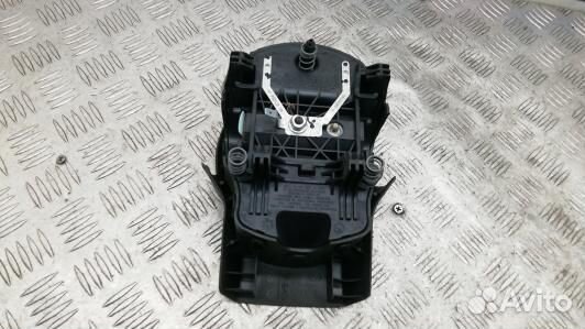 Подушка безопасности водителя nissan pathfinder R5