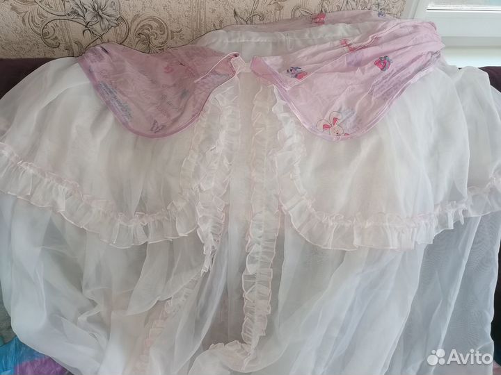 Комплект в детскую кроватку розовый