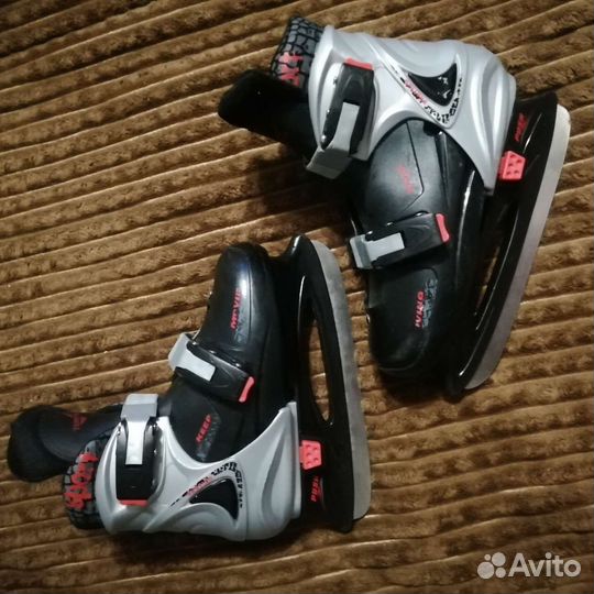 Коньки женские 35, детские 27-32