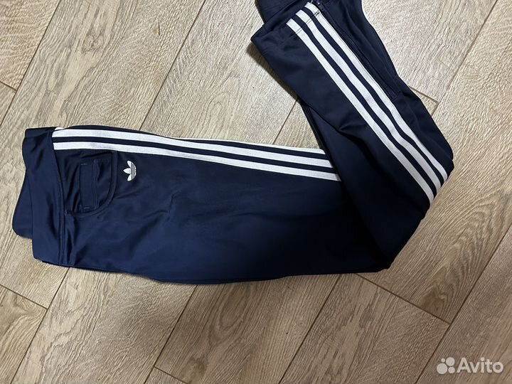 Костюм adidas женский