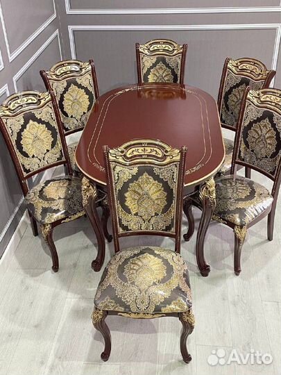 Стол и Стулья