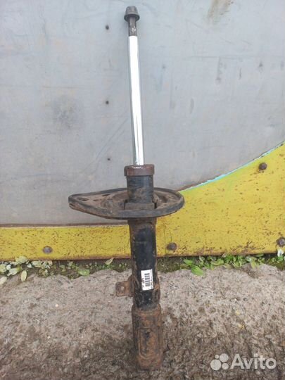 Стойка контрактная на Camry asv40