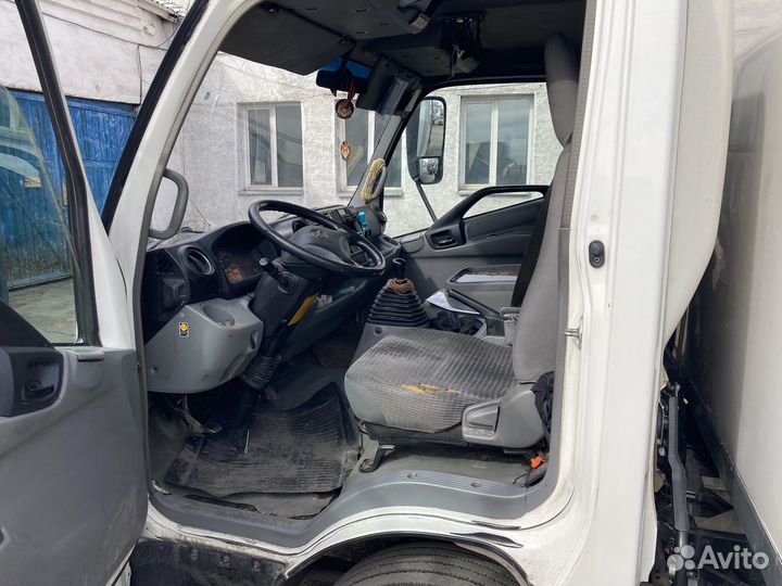 Hino 300 (Dutro), 2014