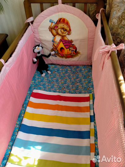 Детская кроватка