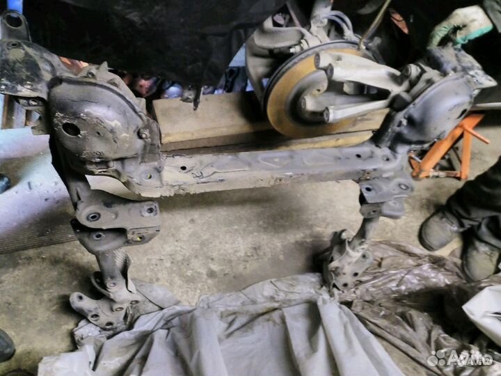 Подрамник балка двигателя W12 ceja Audi A8 D4 4H