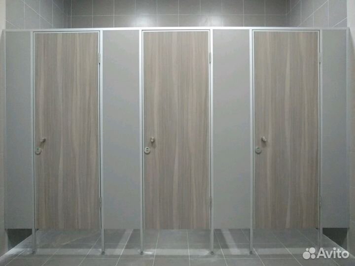 Сантехнические кабины. Туалетные перегородки