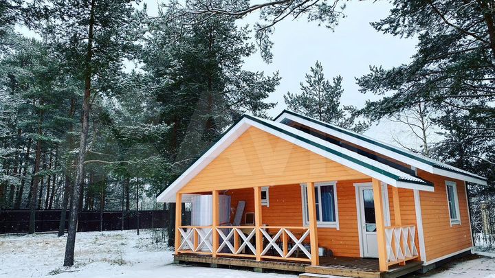 Коттедж 160 м² на участке 25 сот.