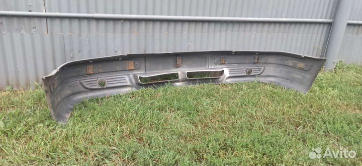 Бампер передний на волгу 31105