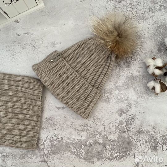 Шапка с ушками, чепчик, снуд, котошапка