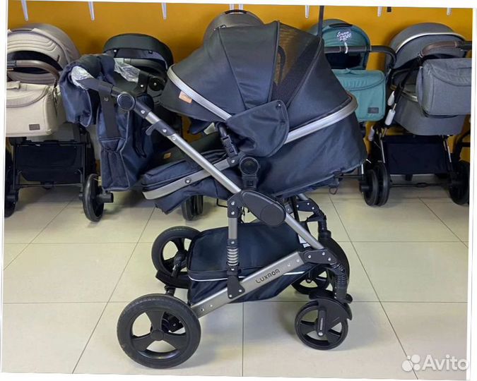 Коляска складывающаяся