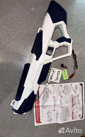 Водный пистолет Blaster