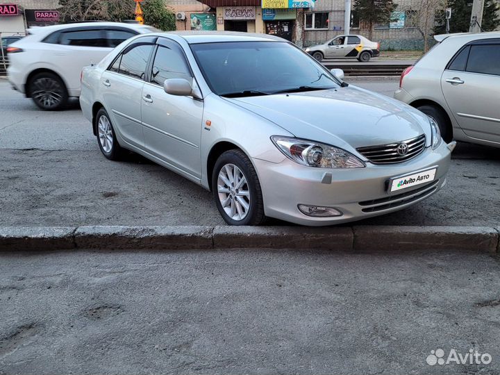 Toyota Camry 2.4 AT, 2003, 240 000 км