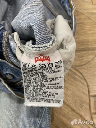 Джинсы levis