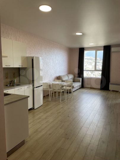 2-к. квартира, 63 м², 9/18 эт.