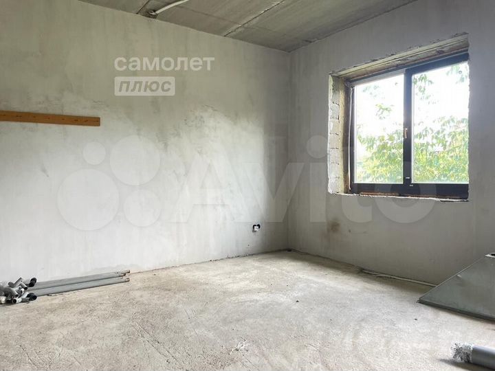 Дом 304,9 м² на участке 18,8 сот.