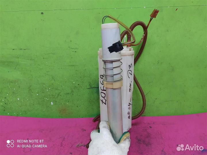 Бензонасос левый Audi A8D3 VW Phaeton 3,2 4,2 6,0