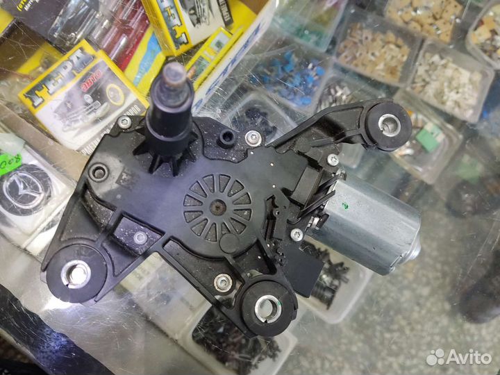 Мотор стеклоочистителя Лада Веста SW задний