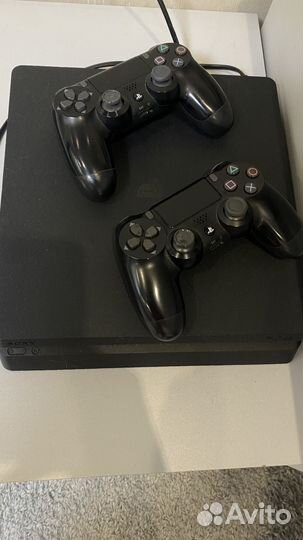 Приставка PS4 slim 1 tb