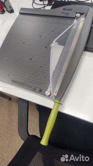 Резак для бумаги сабельный Rexel