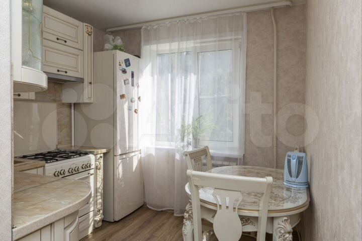 2-к. квартира, 50 м², 5/9 эт.