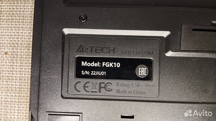 Беспроводная клавиатура и мышь