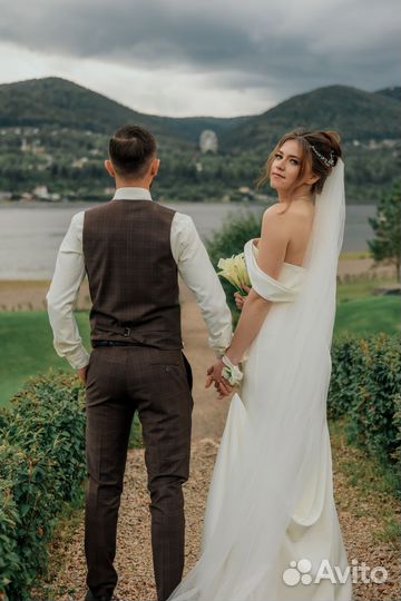 Свадебный фотограф - видеограф