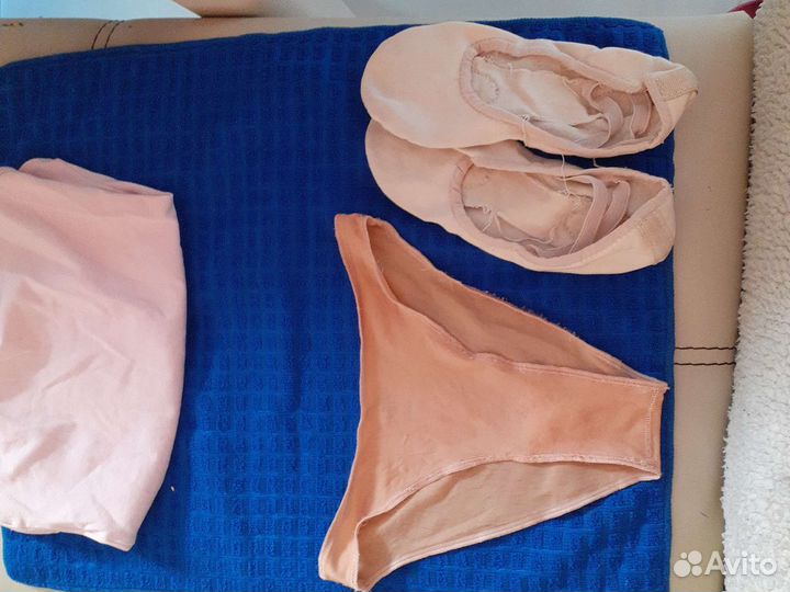 Купальник персиковый