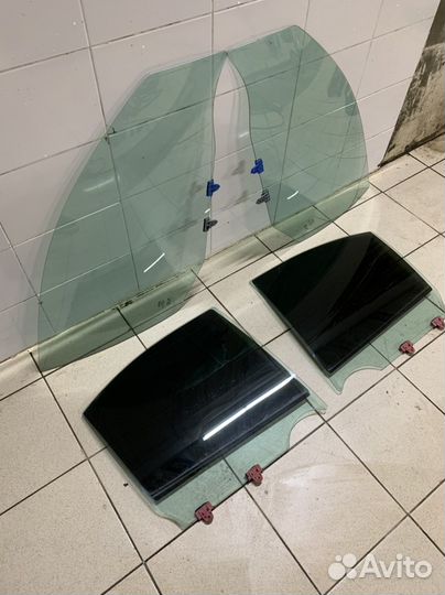 Стекло на nissan almera n16