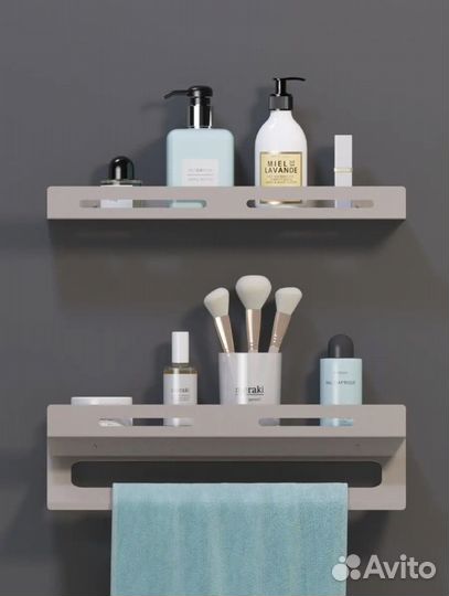 Полка для ванной новая комплект
