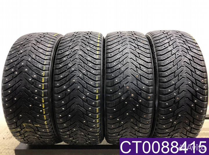 Nokian Tyres Hakkapeliitta 8 215/55 R17 96T