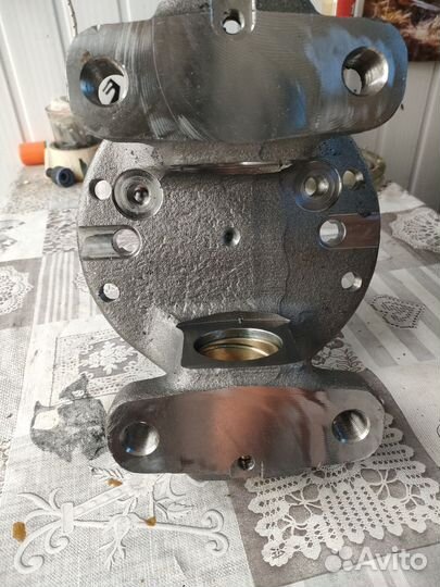 Новый Кулак поворотный камаз 6520