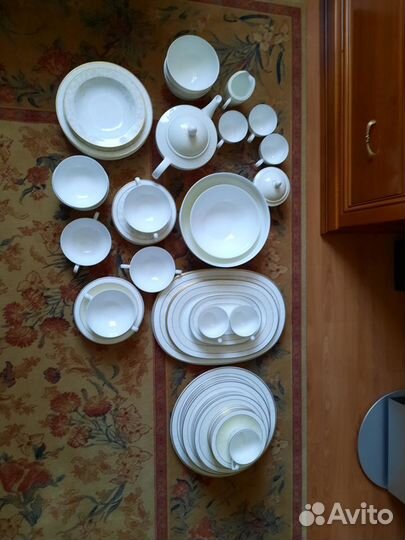 Villeroy&Boch. Сервиз столовый и чайный