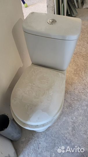 Унитазы и бачки бу
