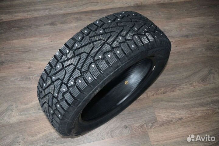 Pirelli Ice Zero 2 215/60 R16