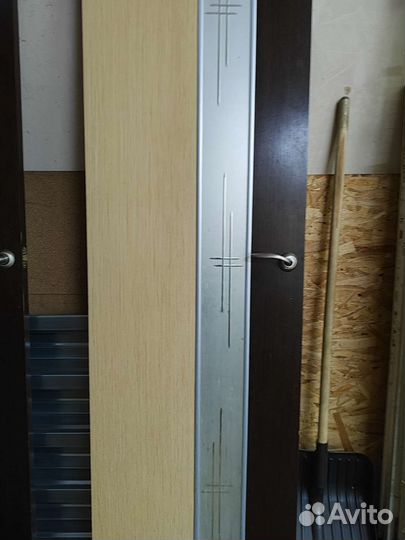 Дверь межкомнатная 600 с коробкой бу