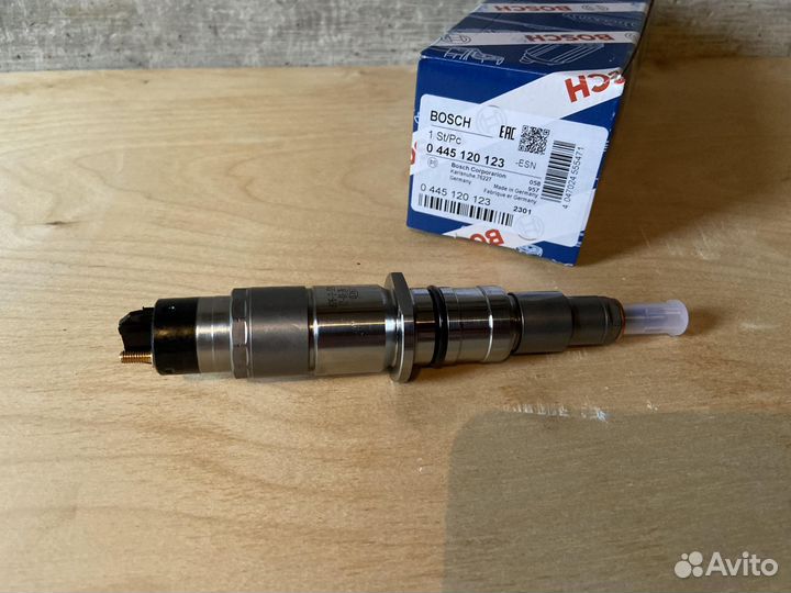 Форсунка 0445120123