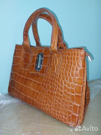 Бронь Сумка женская кожа италия бу