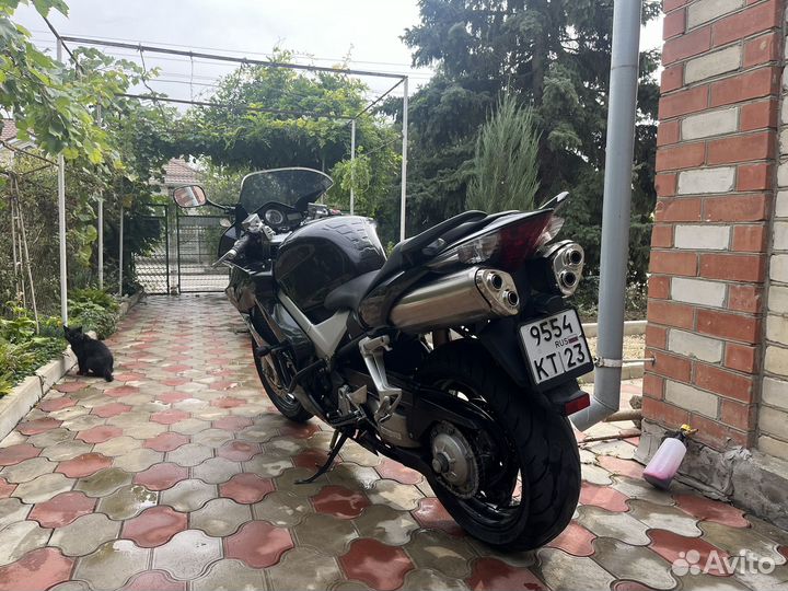 Honda VFR800 рест с ABS