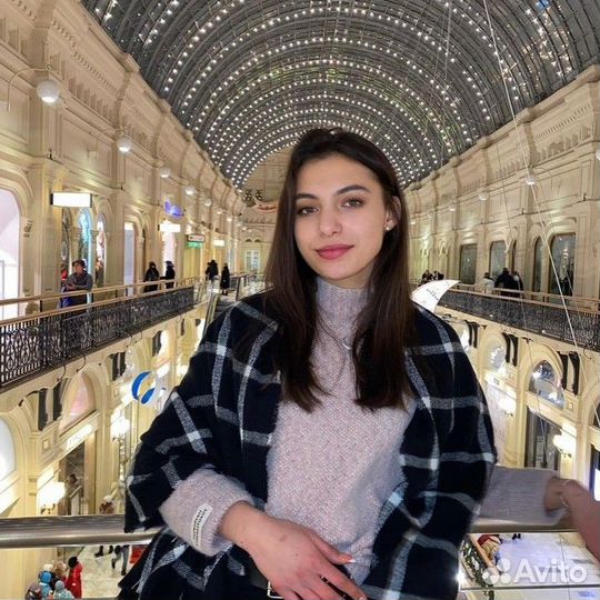 Продавец, продавец-консультант