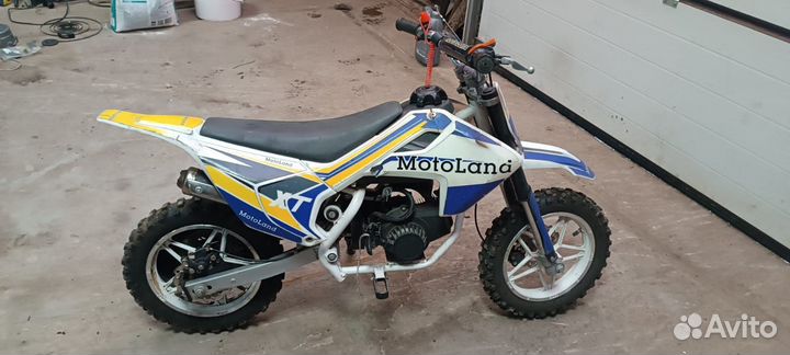 Детский питбайк motoland