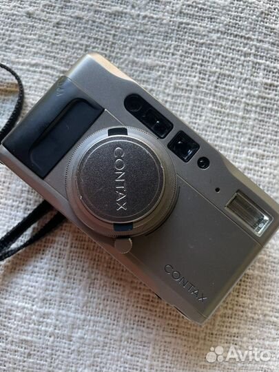 Плёночный фотоаппарат Contax Tvs