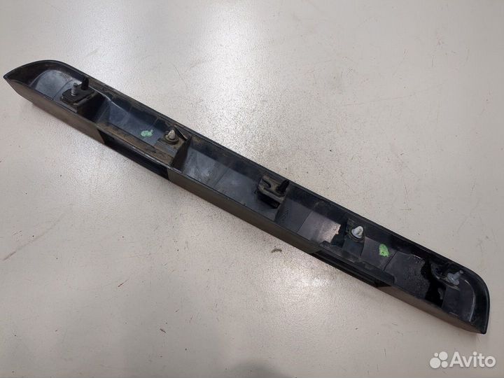 Накладка под номер Opel Vivaro, 2015